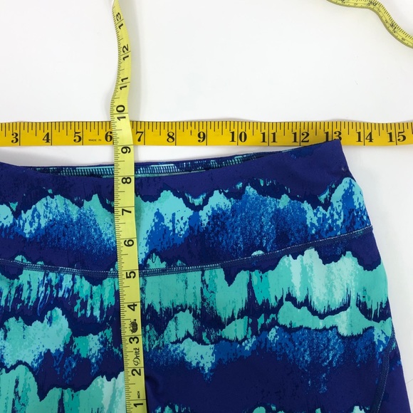 Zella Live In 2 Slim Fit Capris Blue Green Print S - Picture 7 of 8